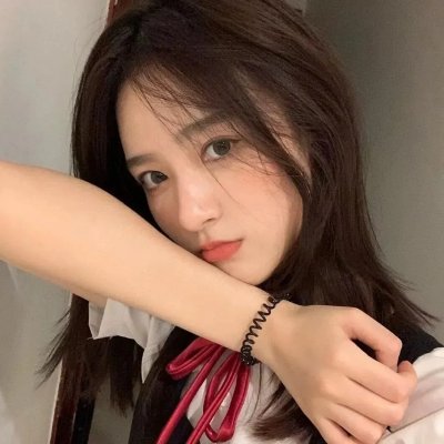 阿尔玛穆拉 海报
